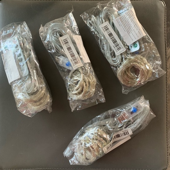 New! Color Changing Curtain Fairy Lights With Remote! - Picture 7 of 10